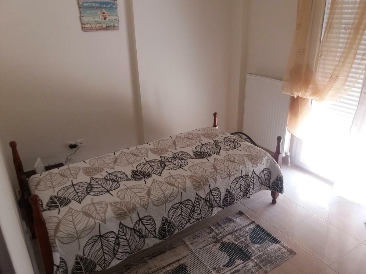 Jordan'S Appartment At Неа Миханиона Екстериор снимка
