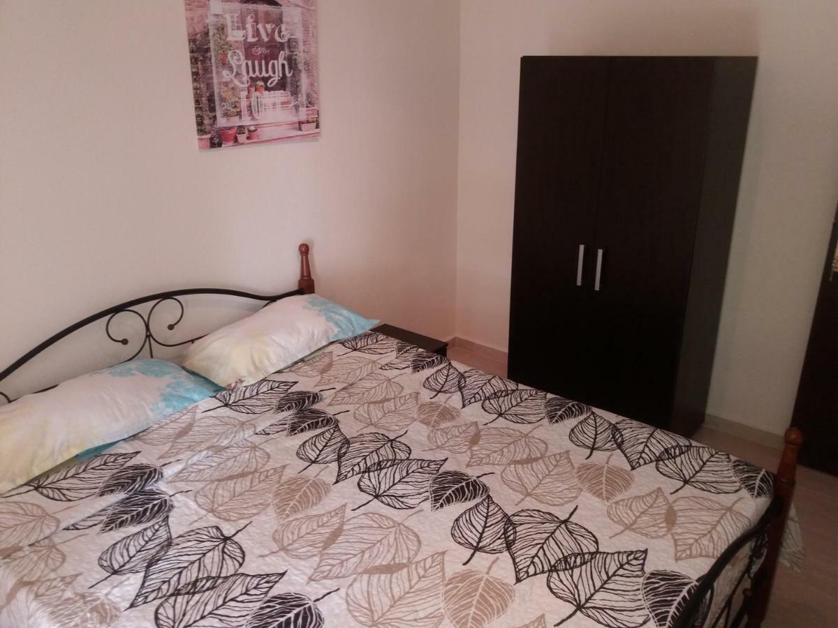 Jordan'S Appartment At Неа Миханиона Екстериор снимка