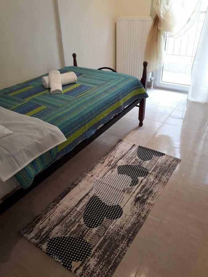 Jordan'S Appartment At Неа Миханиона Екстериор снимка