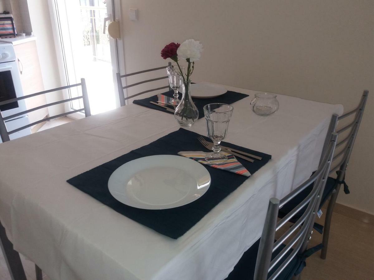Jordan'S Appartment At Неа Миханиона Екстериор снимка